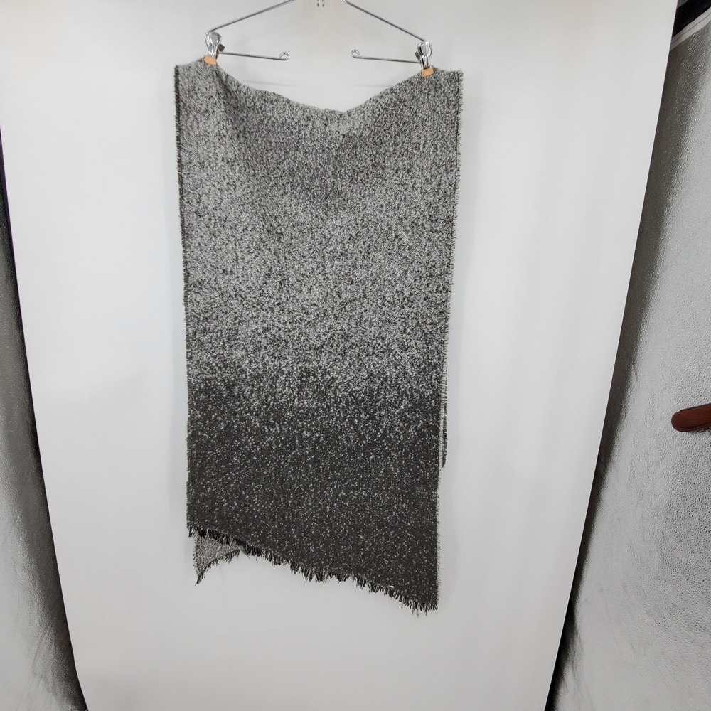 American Eagle Grey Ombre Boucle Wrap Scarf Eyelash Fringe NEW